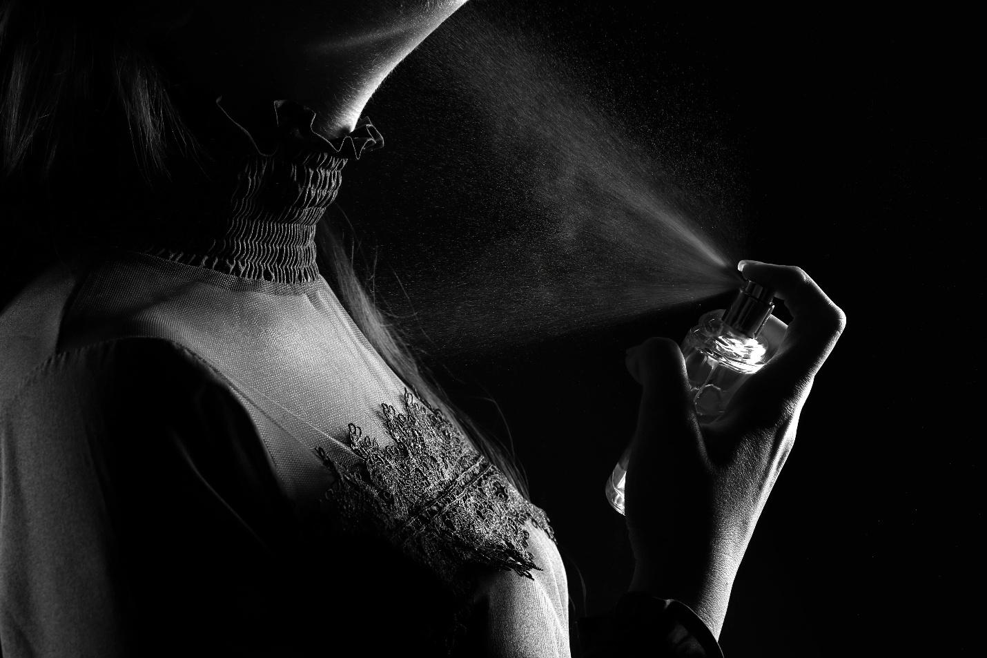 Understanding Fragrance Notes: How to Pick a Perfume You’ll Love Long-Term