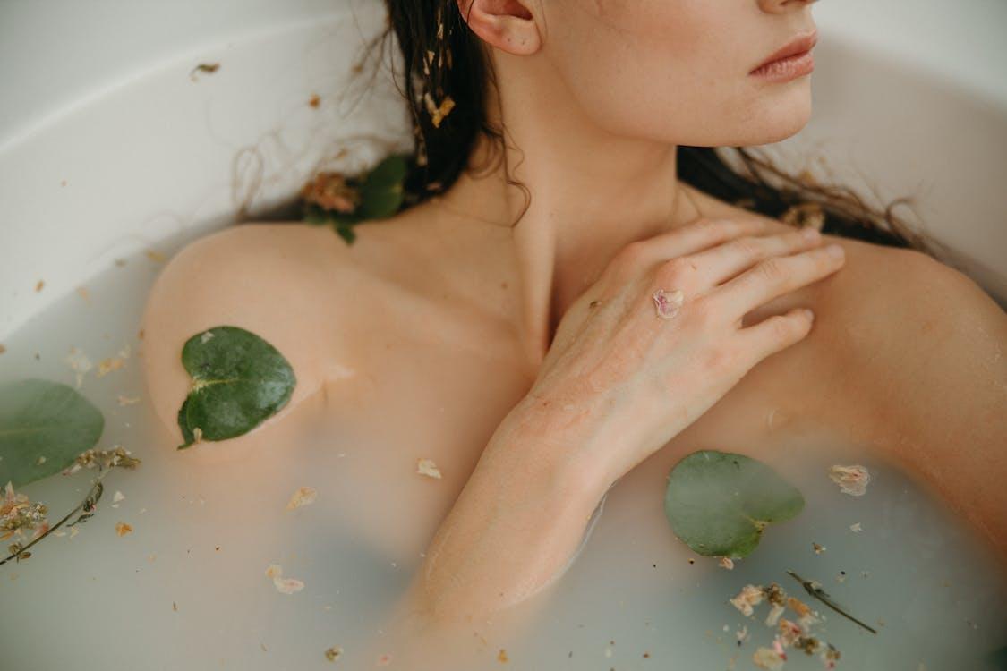 Bath & Body Products for Sale: Must-Have Products for Our Self-Care Routine