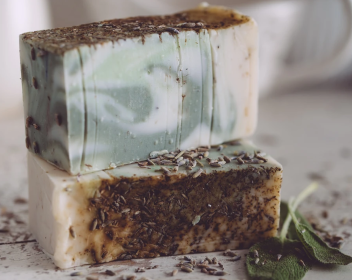 Organic Handmade Soap (scent: Lavender Sage, size: 7oz)